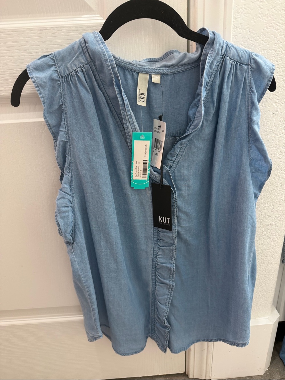 Kut From The Kloth Ruffle Top
